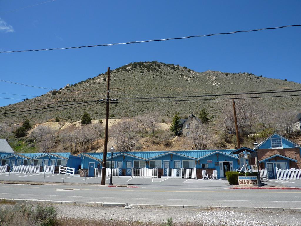 Sugarloaf Mountain Motel Virginia City Eksteriør billede